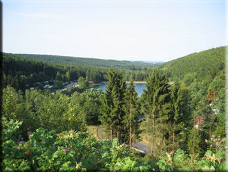 Berge, Wald und Wasser